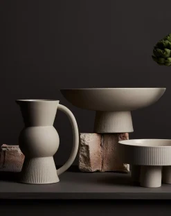 Jugs-Robert Gordon Poet’s Dream Water Jug / Natural