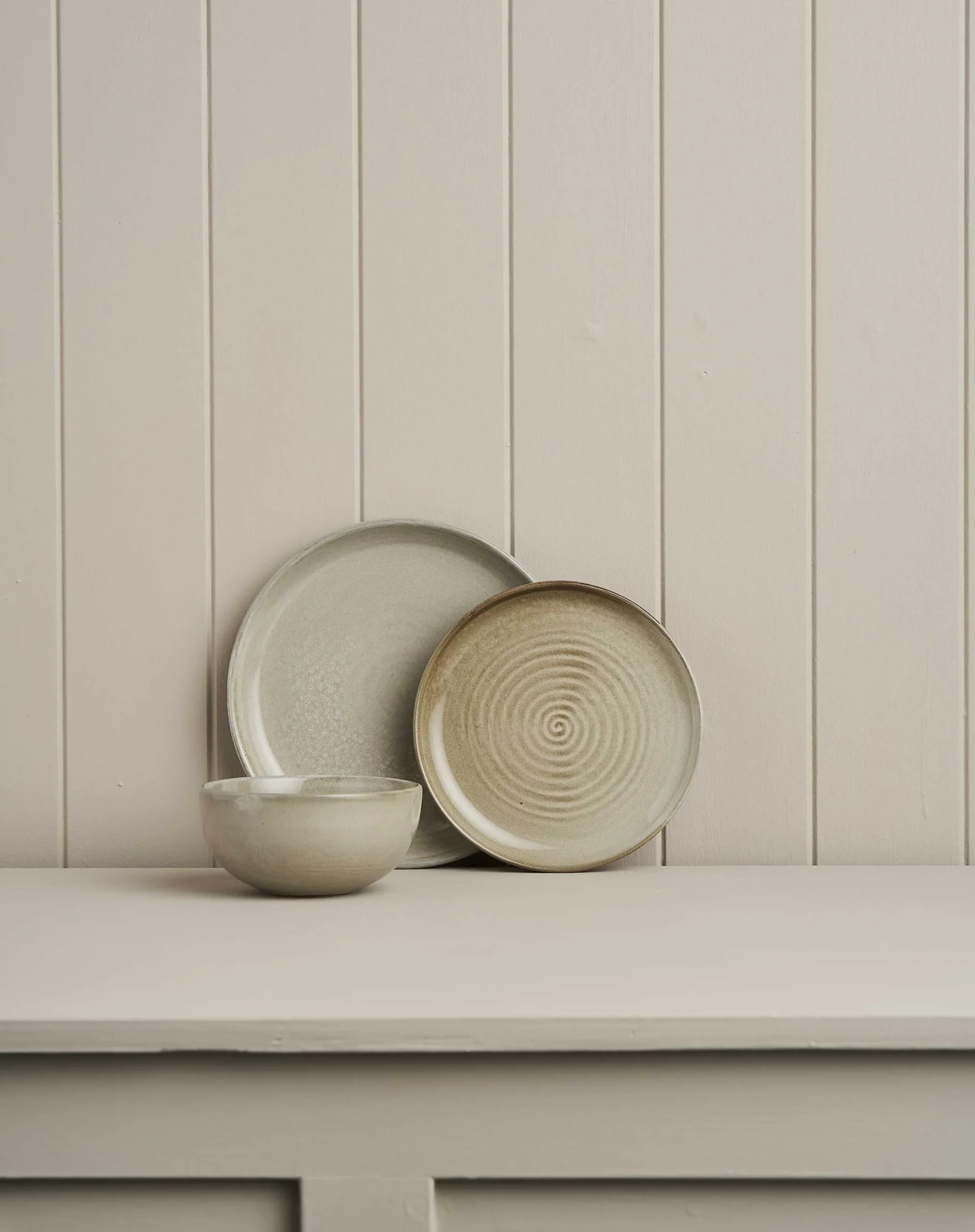 Dinner Sets-Robert Gordon Small Portions Terra Place Setting / Saltbush