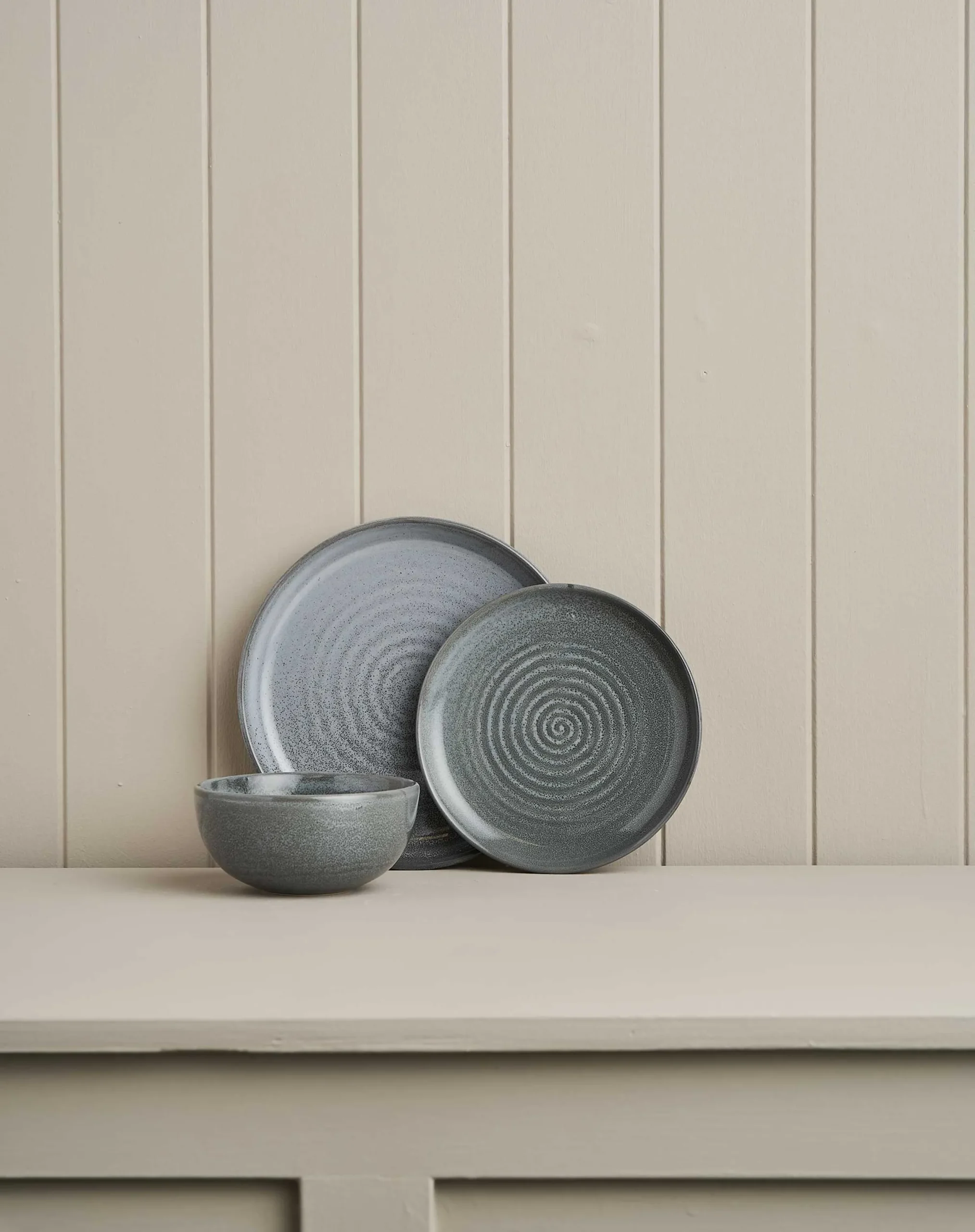 Dinner Sets-Robert Gordon Small Portions Terra Place Setting / Storm