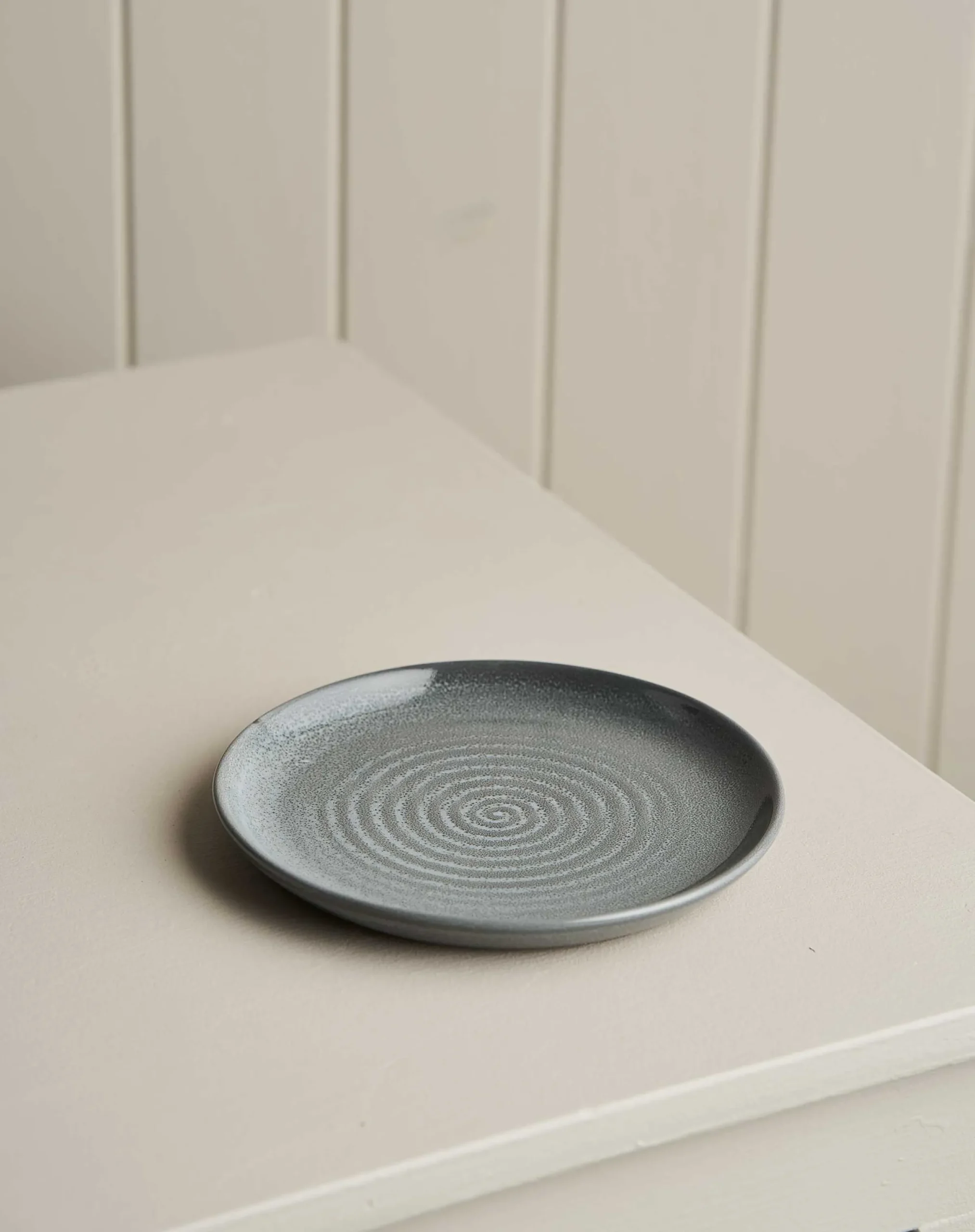 Dinner Sets-Robert Gordon Small Portions Terra Place Setting / Storm