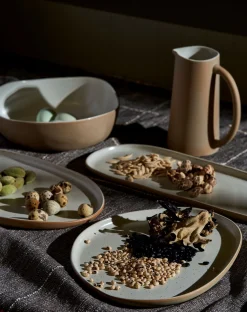 Bowls-Robert Gordon Table Of Plenty Serving Bowl / White Speckle